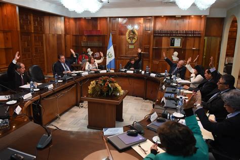 La Corte Suprema de Guatemala avala que el Tribunal Electoral oficialice los resultados de las elecciones presidenciales